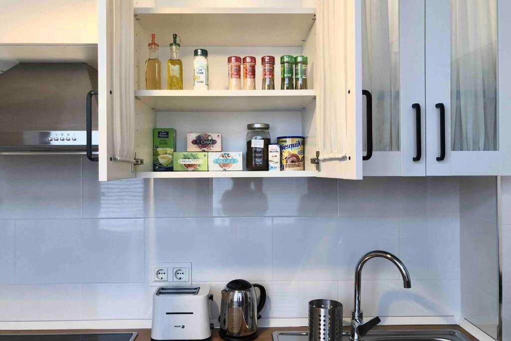 Centrico Apartamento Con Terraza Y Wifi Ronda Exterior foto